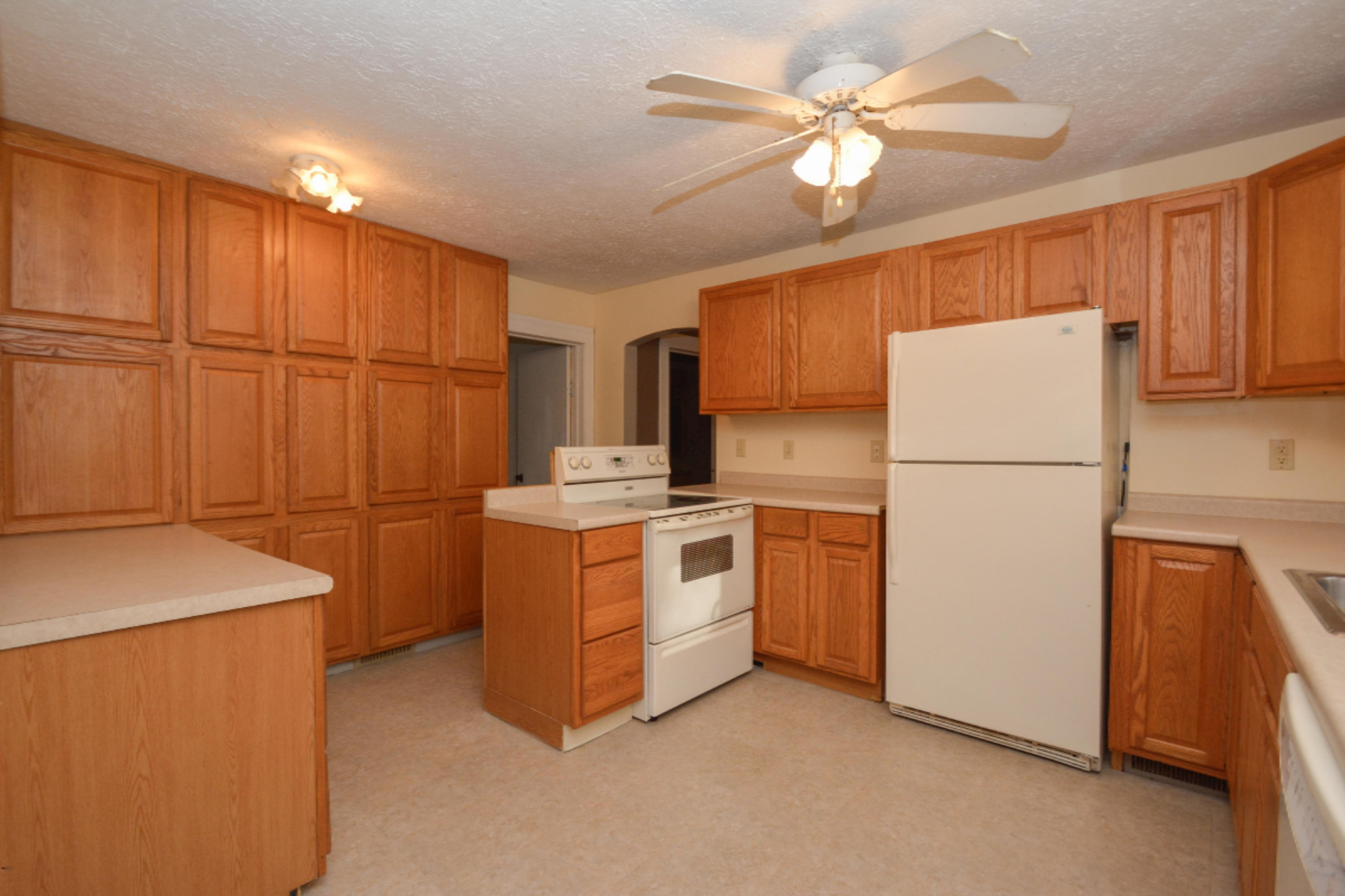 4300 Halbert Road Battle Creek, MI 49017 - Photo 12 of 38 4300 Halbert rd BC-111