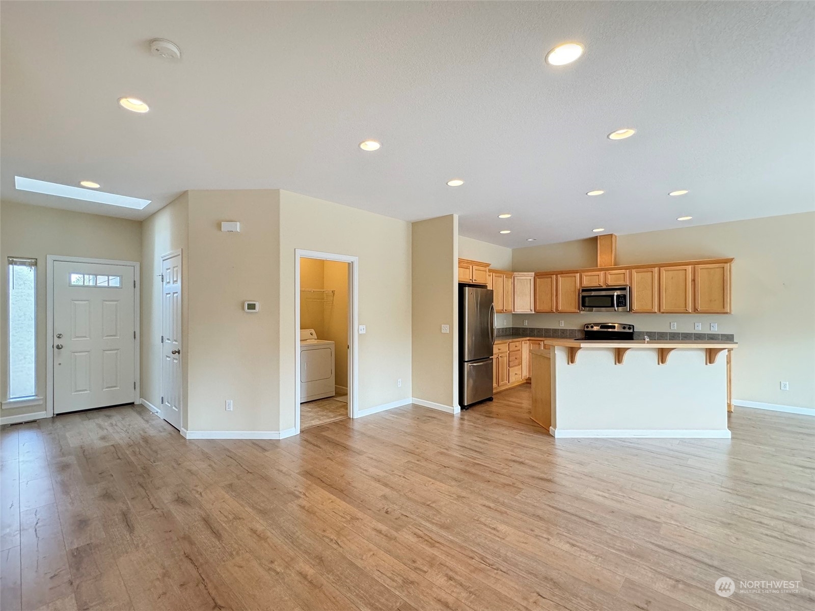 141 Stratus Loop Sequim, WA 98382 - Photo 2 of 33