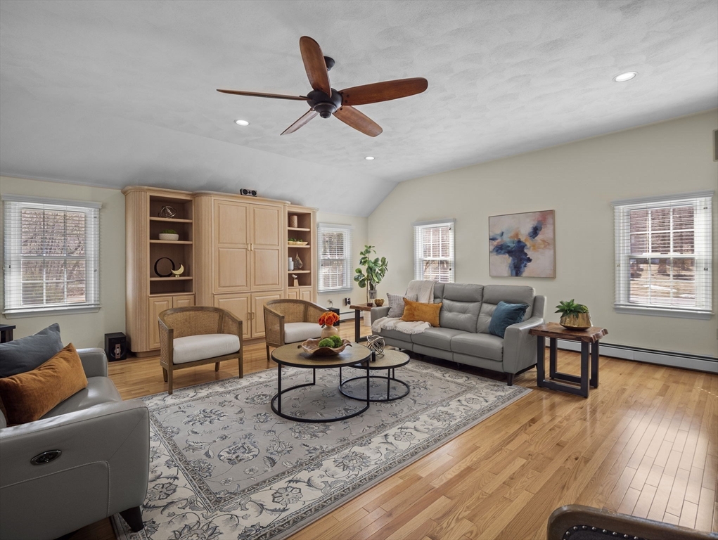 7 Ravens Bluff Andover, MA 01810 - Photo 15 of 42