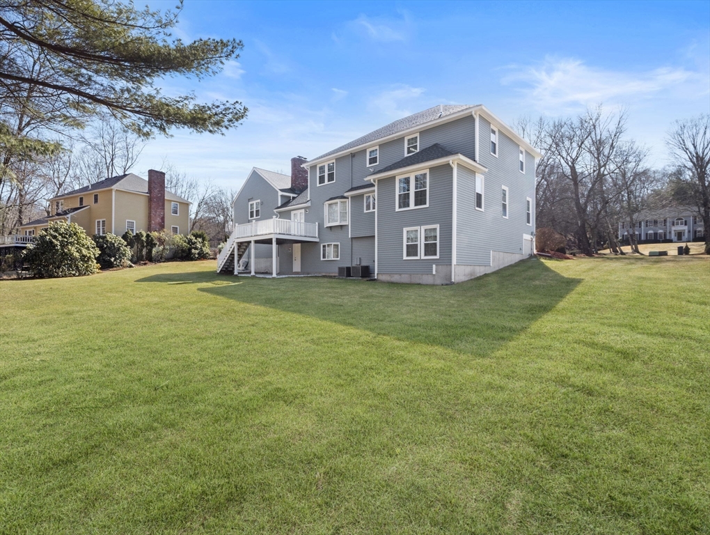 7 Ravens Bluff Andover, MA 01810 - Photo 38 of 42