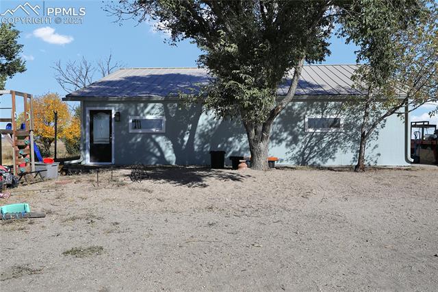 8155 North Log Road Peyton, CO 80831 - Photo 5 of 29 Gallery Image 5