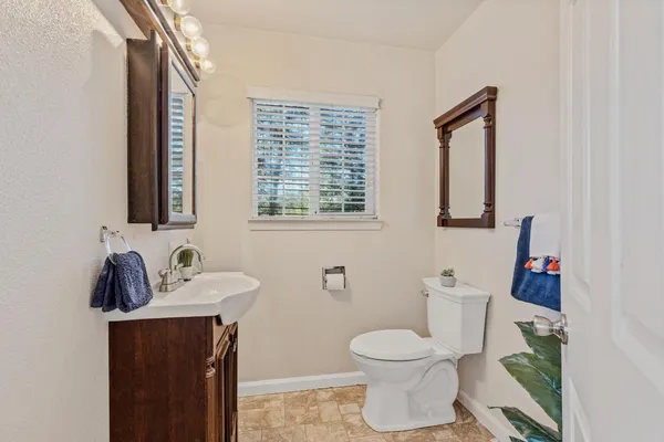 $688,500 | 26375 Barb Wire Lane, Colfax, CA 95713