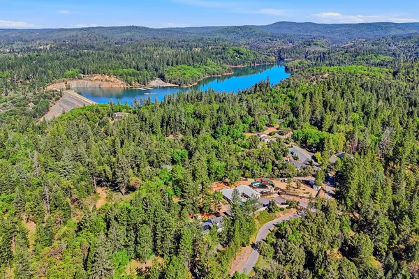 $688,500 | 26375 Barb Wire Lane, Colfax, CA 95713