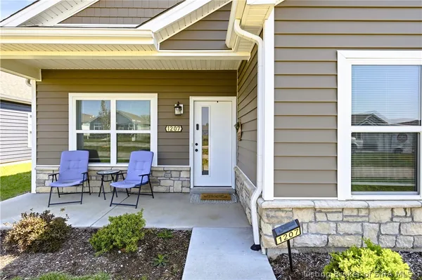 $279,900 | 1207 Parkland Trail, Jeffersonville, IN 47130