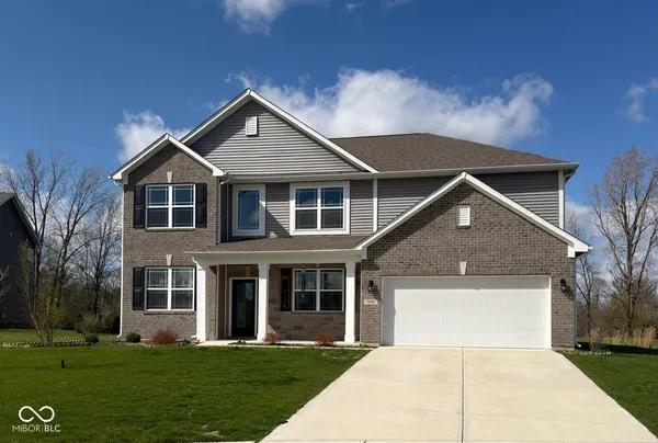 $540,000 | 7696 Rolling Green Drive, Plainfield, IN 46168