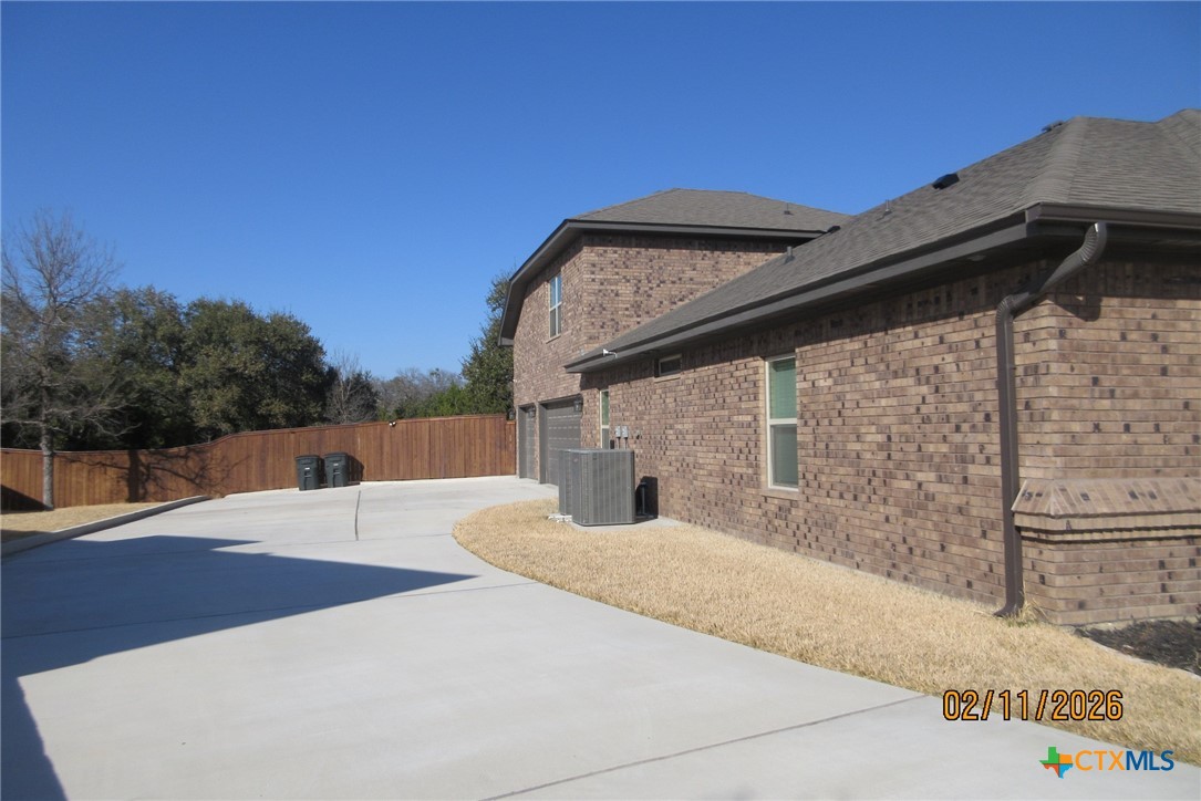 7623 Palladium Loop Killeen, TX 76542 - Photo 2 of 40