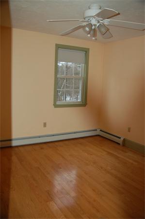 24 Worcester Road Townsend, MA 01469 - Photo 10 of 17 Gallery Image 10