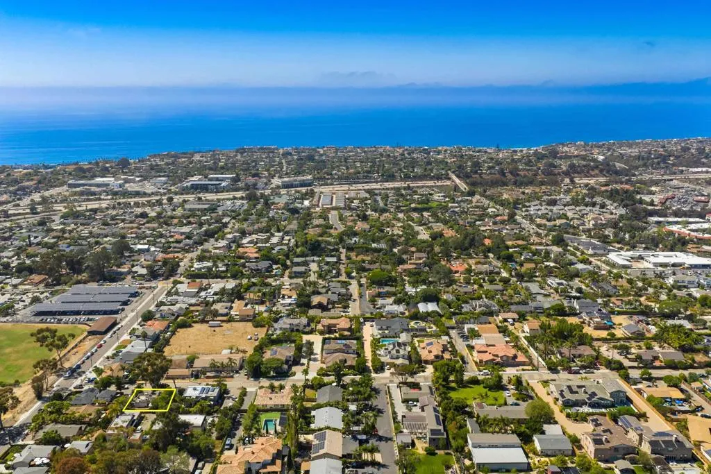 943 Bracero Road Encinitas, CA 92024 - Photo 21 of 21 Gallery Image 21