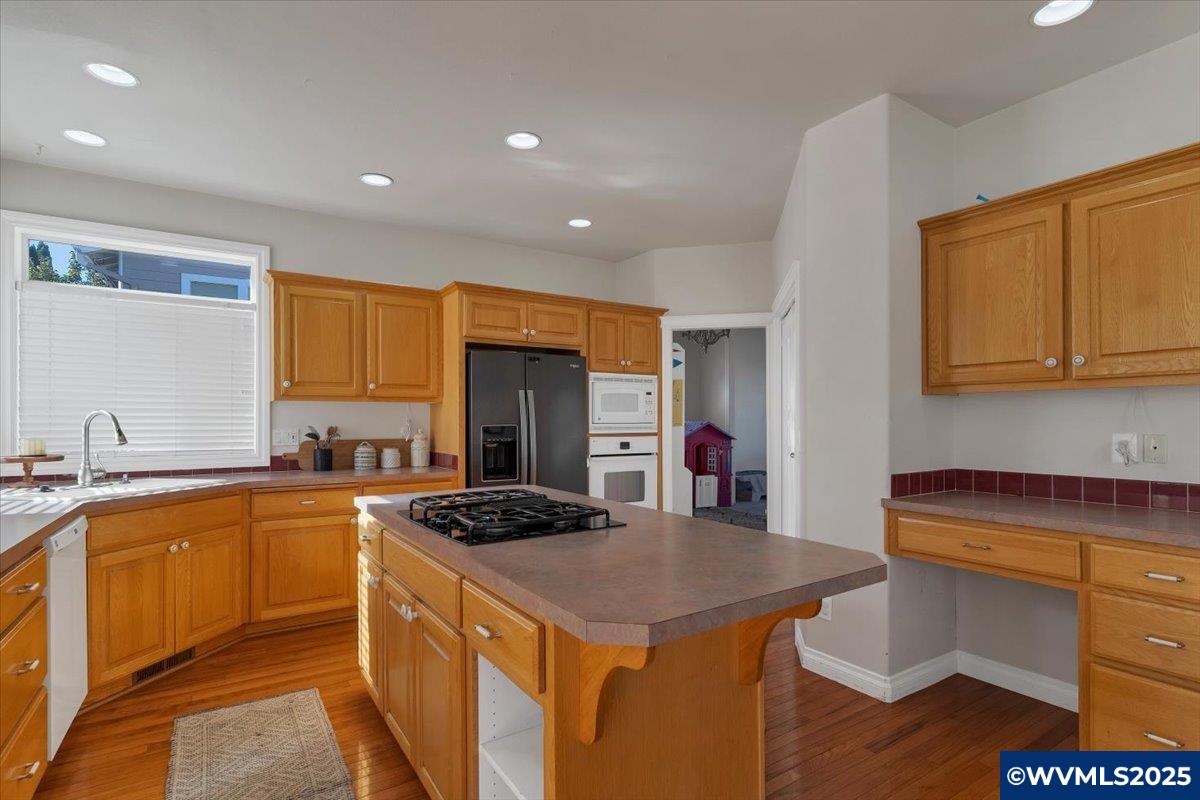 2130 Dalke Ridge Drive Northwest Salem, OR 97304 - Photo 16 of 44