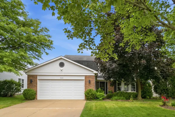 $689,999 | 1022 Hobson Drive, Buffalo Grove, IL 60089