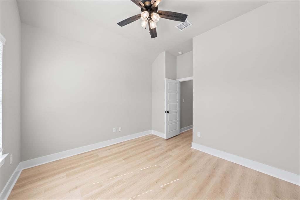 825 Forward Pass Drive Hewitt, TX 76643 - Photo 7 of 37 a view of empty room with ceiling fan