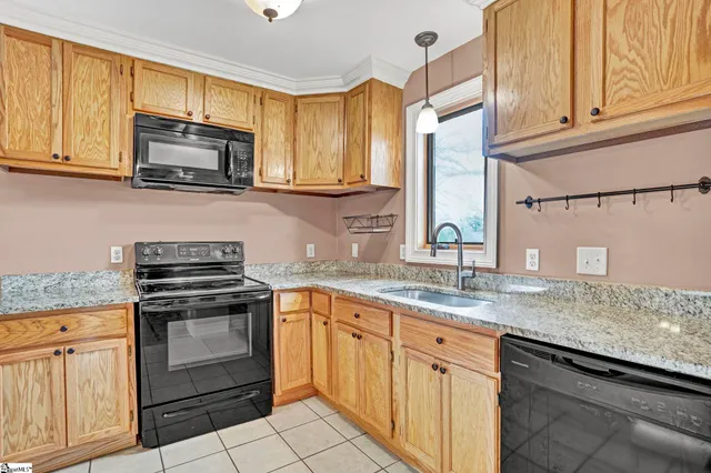 $390,000 | 25 Mims Avenue, Greenville, SC 29607