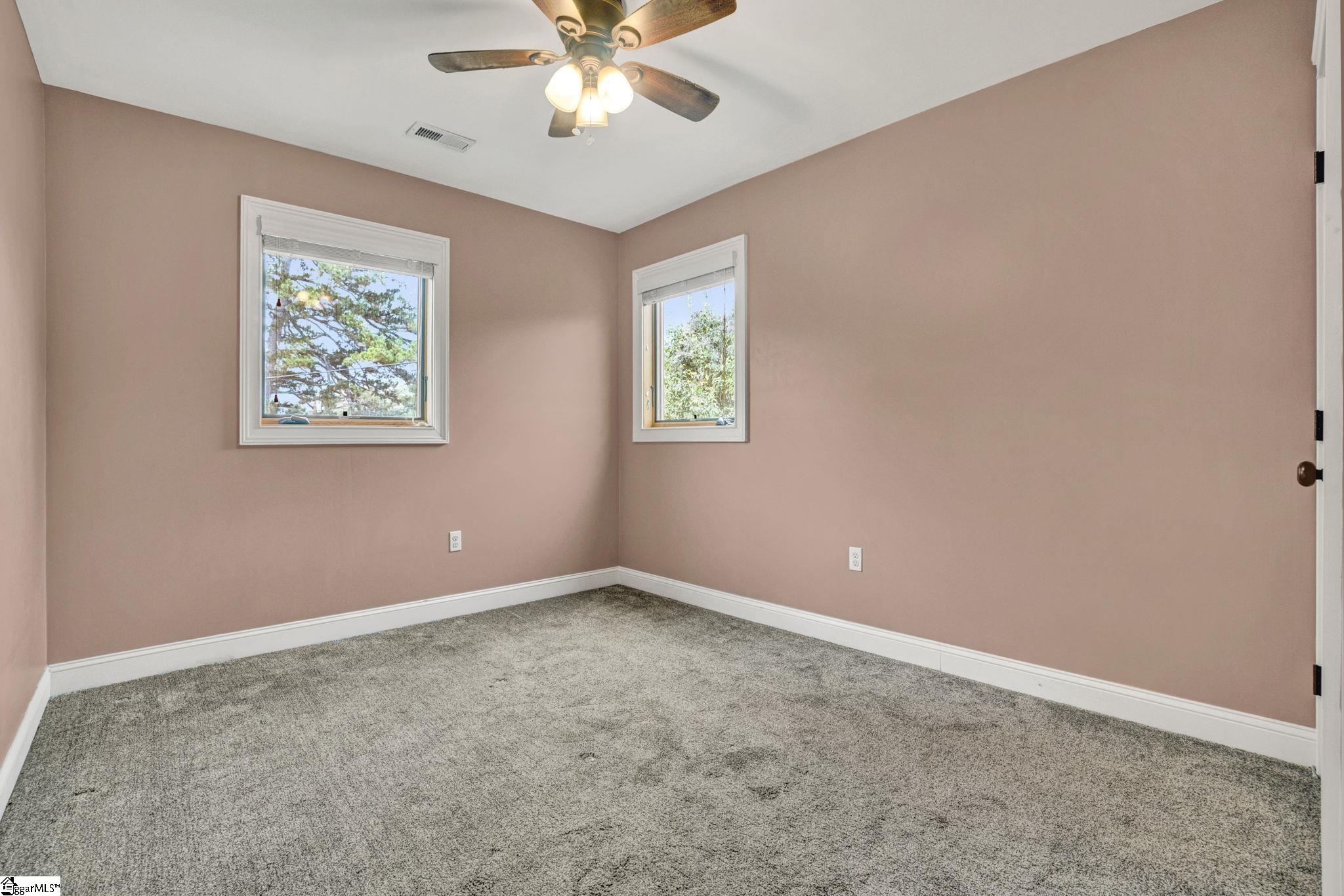 25 Mims Avenue Greenville, SC 29607 - Photo 20 of 30