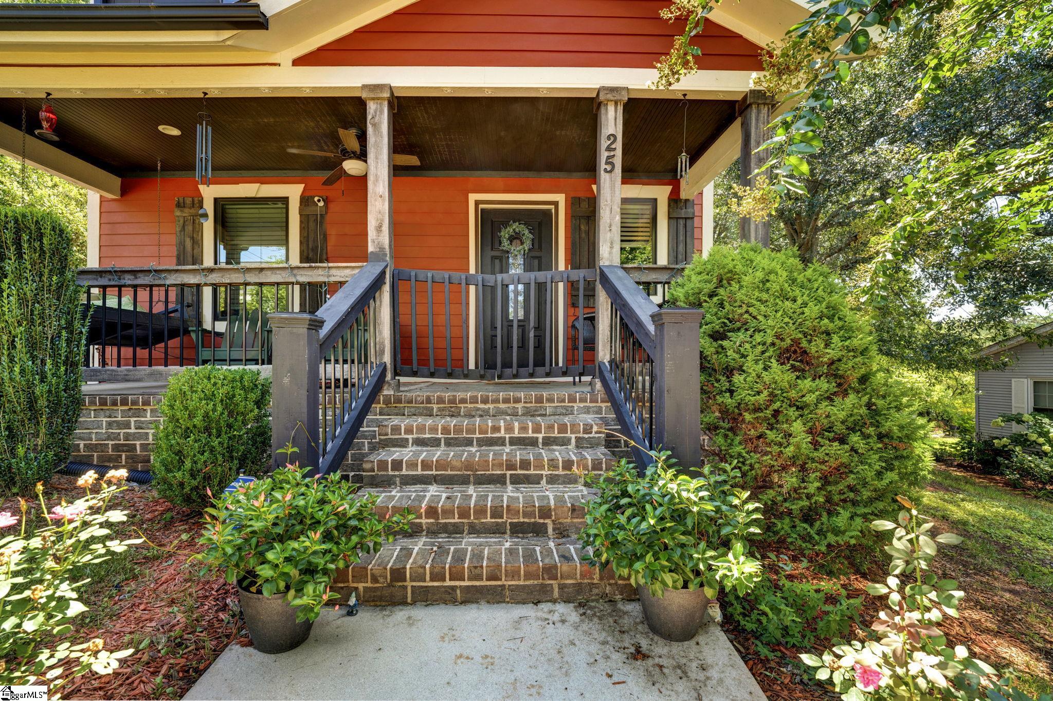 25 Mims Avenue Greenville, SC 29607 - Photo 2 of 30