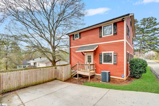 $390,000 | 25 Mims Avenue, Greenville, SC 29607