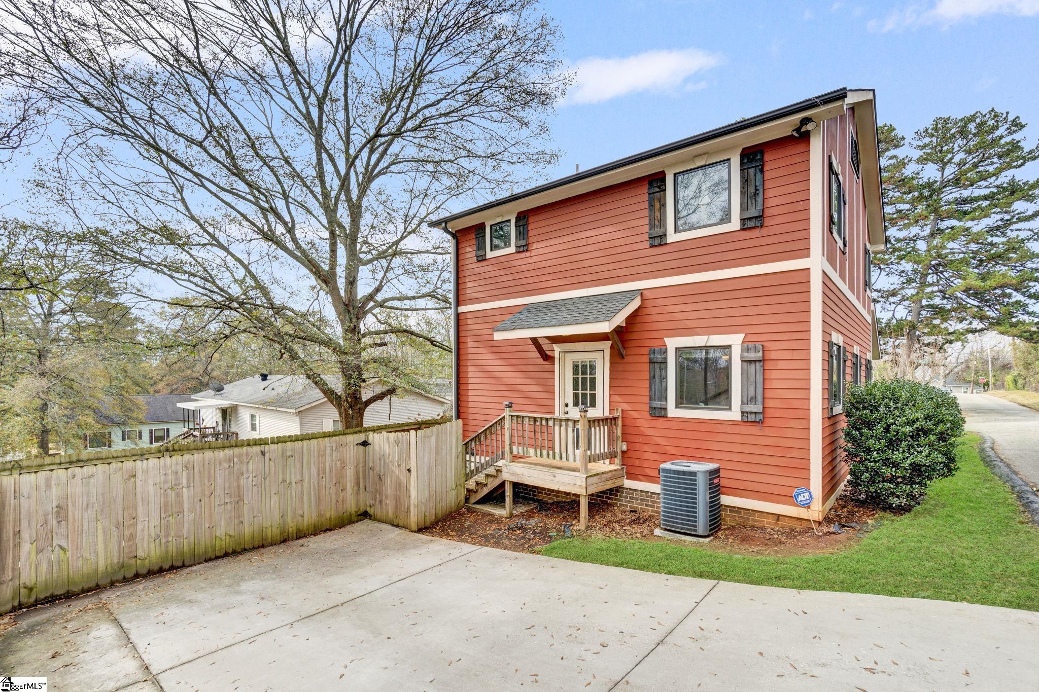 25 Mims Avenue Greenville, SC 29607 - Photo 29 of 30