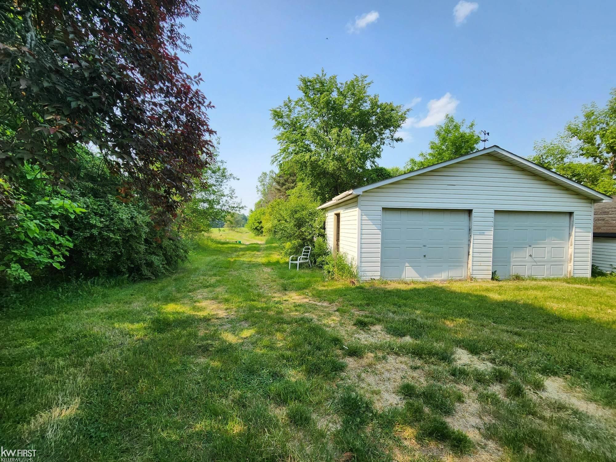 4469 East Mt Morris Road Mount Morris, MI 48458 - Photo 39 of 44 50111271-38.JPG