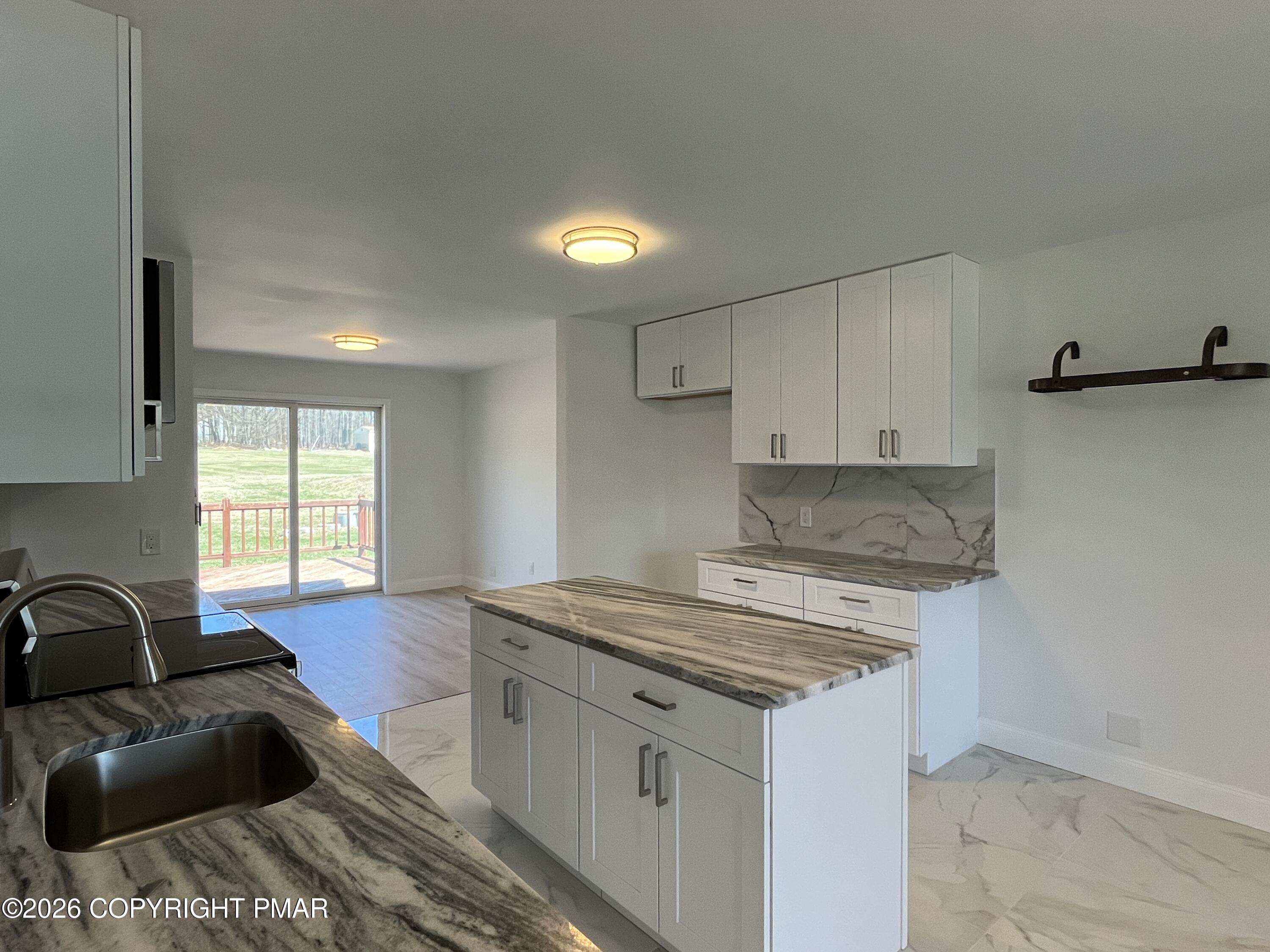 125 Clearview Road Long Pond, PA 18334 - Photo 8 of 24 7