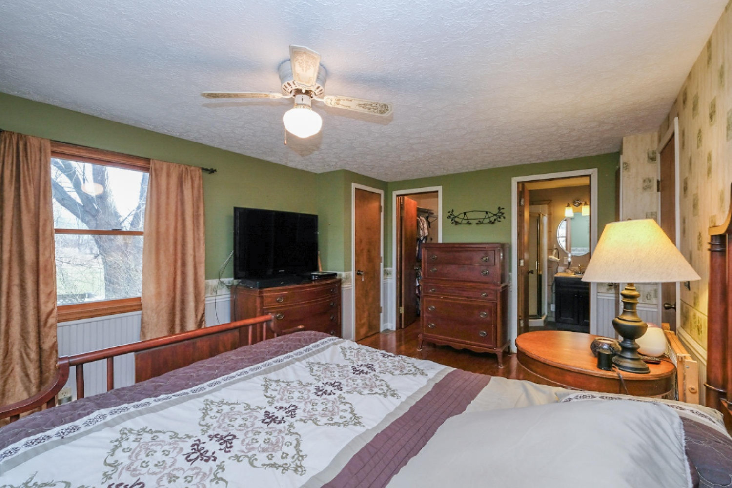 944 East Dowling Road Dowling, MI 49050 - Photo 13 of 36 944 Dowling Road-16