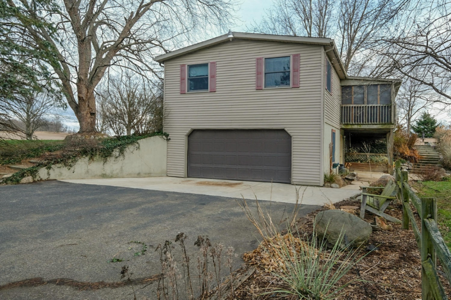 944 East Dowling Road Dowling, MI 49050 - Photo 33 of 36 944 Dowling Road-42