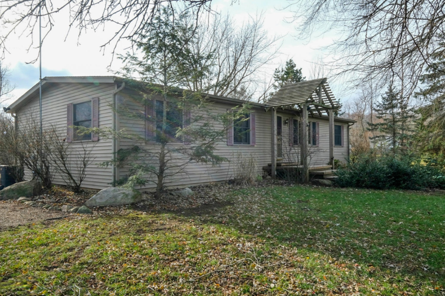 944 East Dowling Road Dowling, MI 49050 - Photo 34 of 36 944 Dowling Road-45