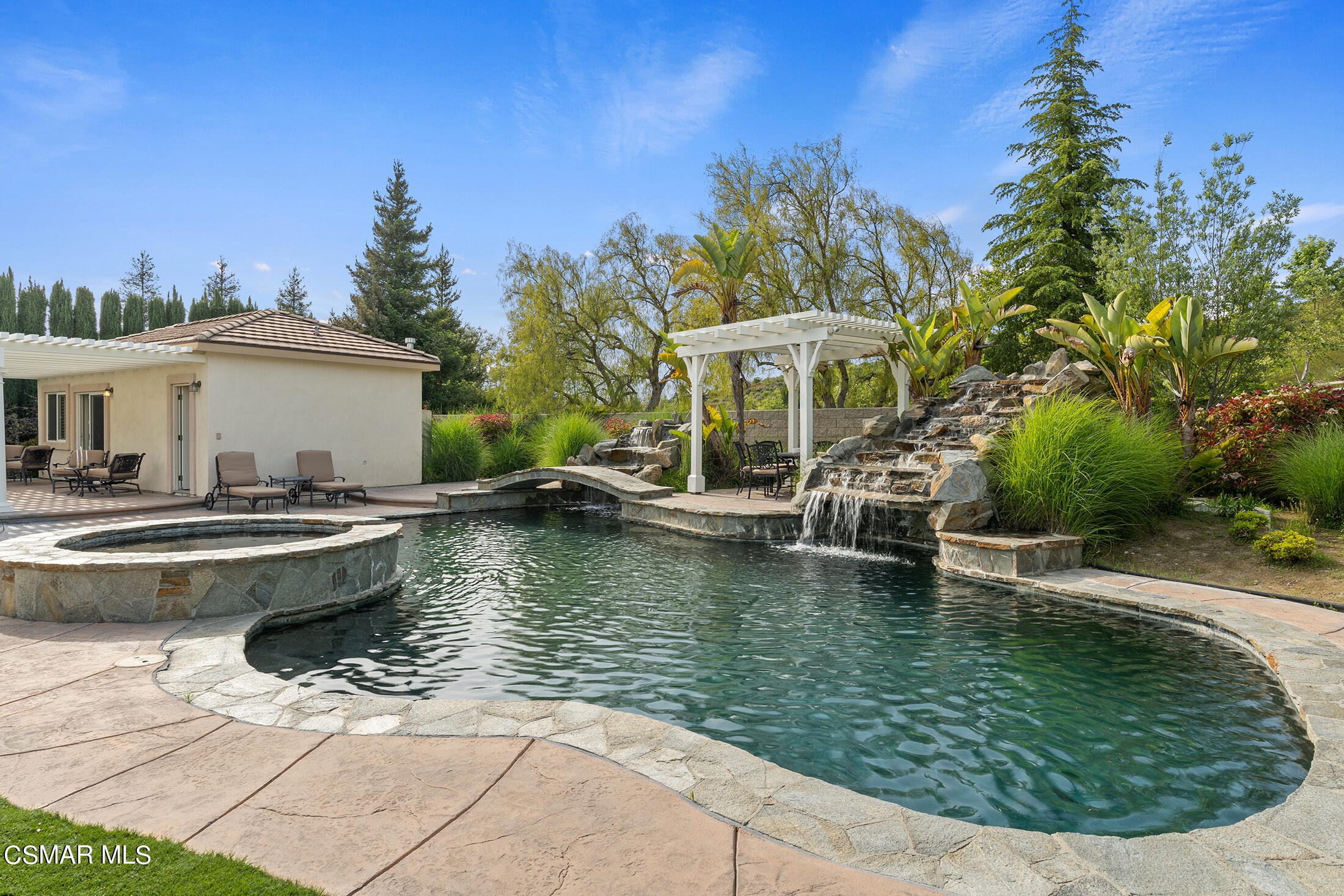 11225 Watson Drive Moorpark, CA 93021 - Photo 72 of 89 a view of a house with swimming pool and sitting area