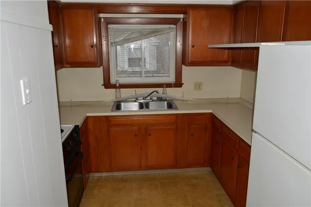 $1,450 | 145 Magnolia Street, Cranston, RI 02910