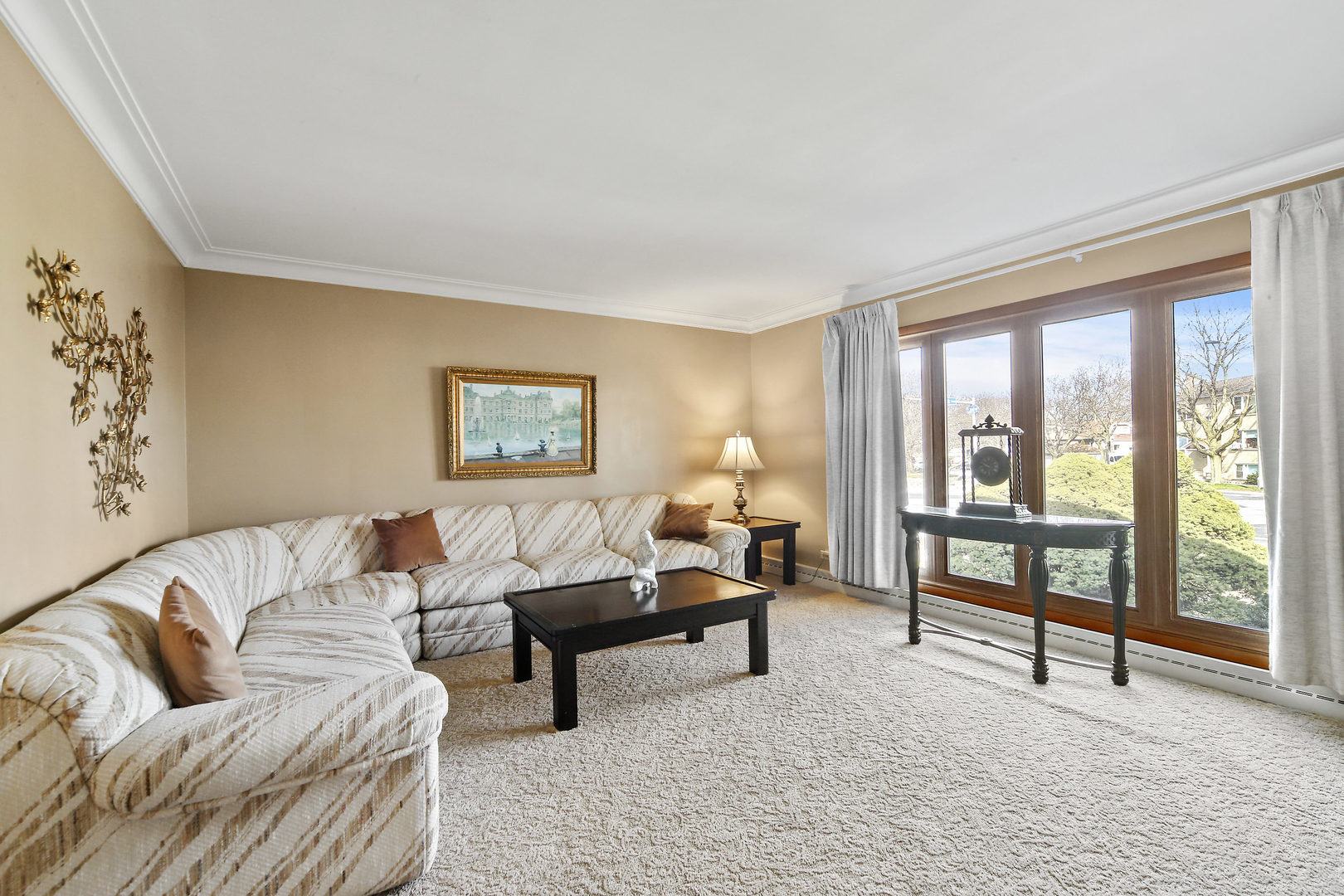 6764 Riverside Drive Berwyn, IL 60402 - Photo 3 of 38