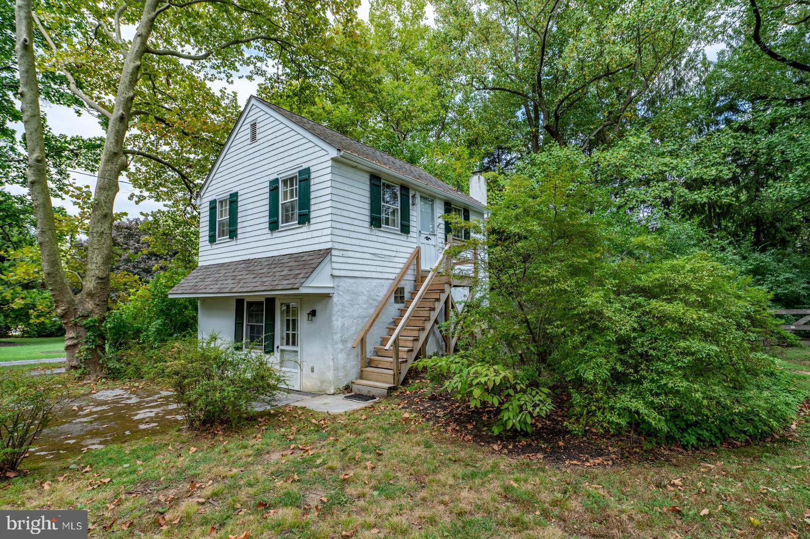 451 King Road West Chester, PA 19380 - Photo 6 of 53 Cottage