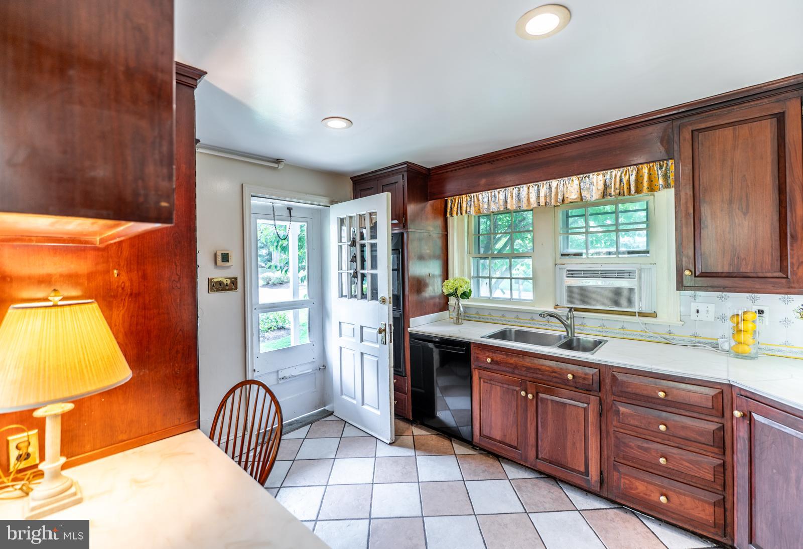 451 King Road West Chester, PA 19380 - Photo 8 of 53 Kitchen