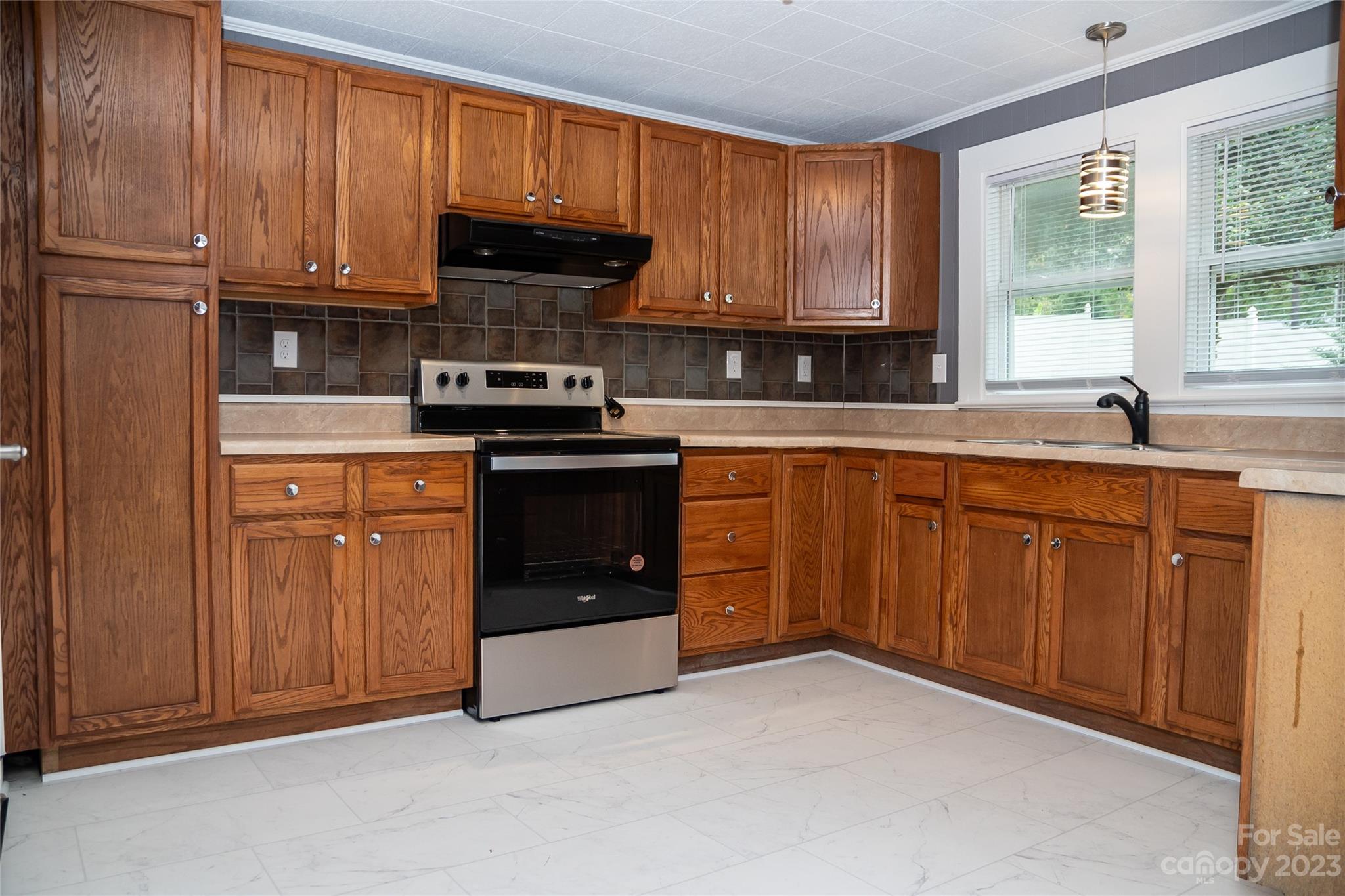 363 Summers Road Morganton, NC 28655 - Photo 3 of 26 Gallery Image 3
