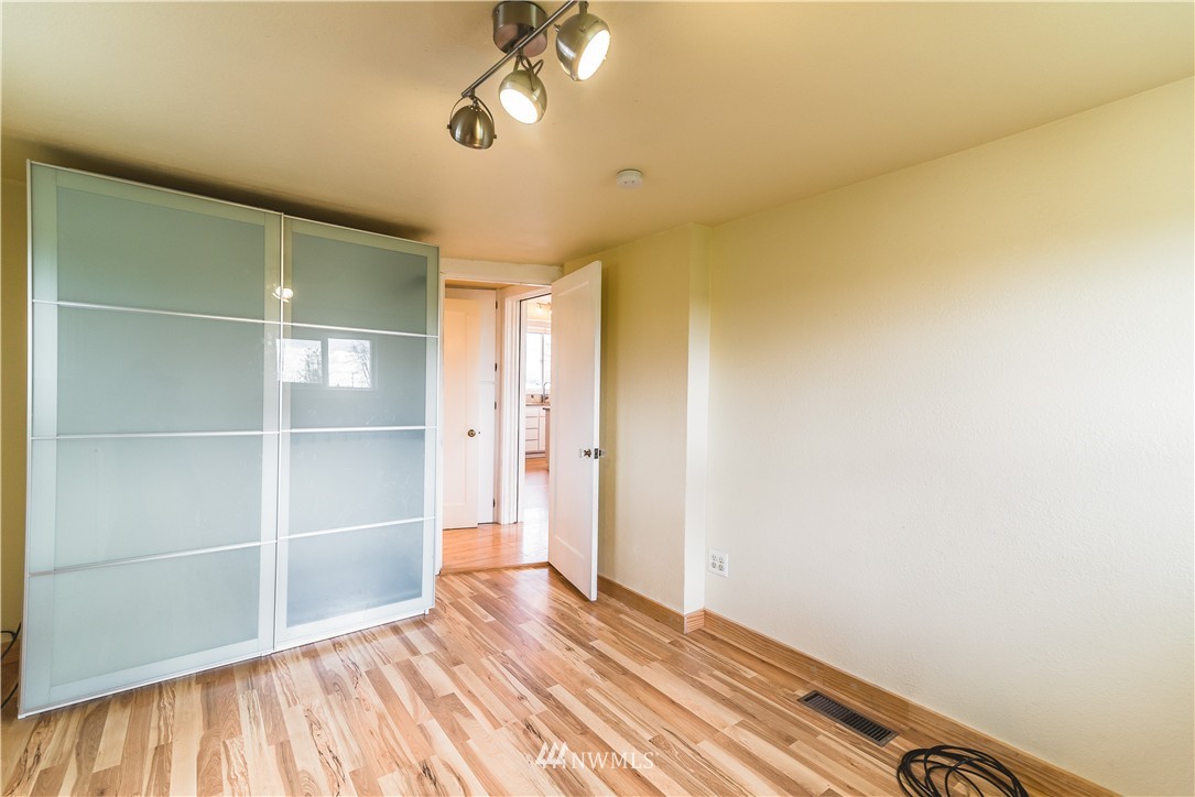 26347 Burmaster Road Sedro-Woolley, WA 98284 - Photo 14 of 25 Gallery Image 14