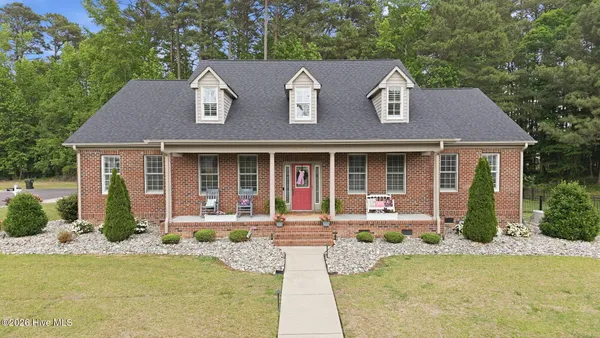 $569,900 | 4518 Harvest Lane Southwest, Wilson, NC 27893