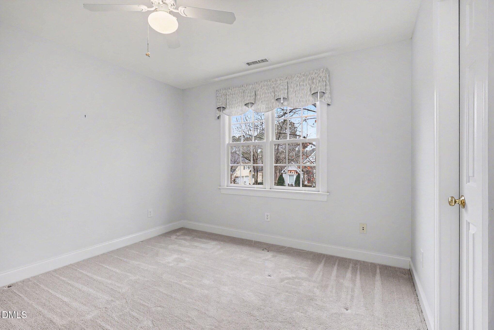1108 Neuse Ridge Drive Clayton, NC 27527 - Photo 36 of 52 036_file_4519