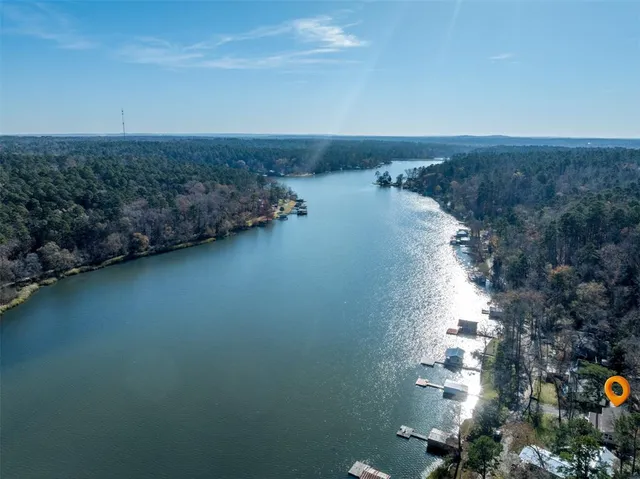 $300,000 | 79 Private Road 7332, Frankston, TX 75763