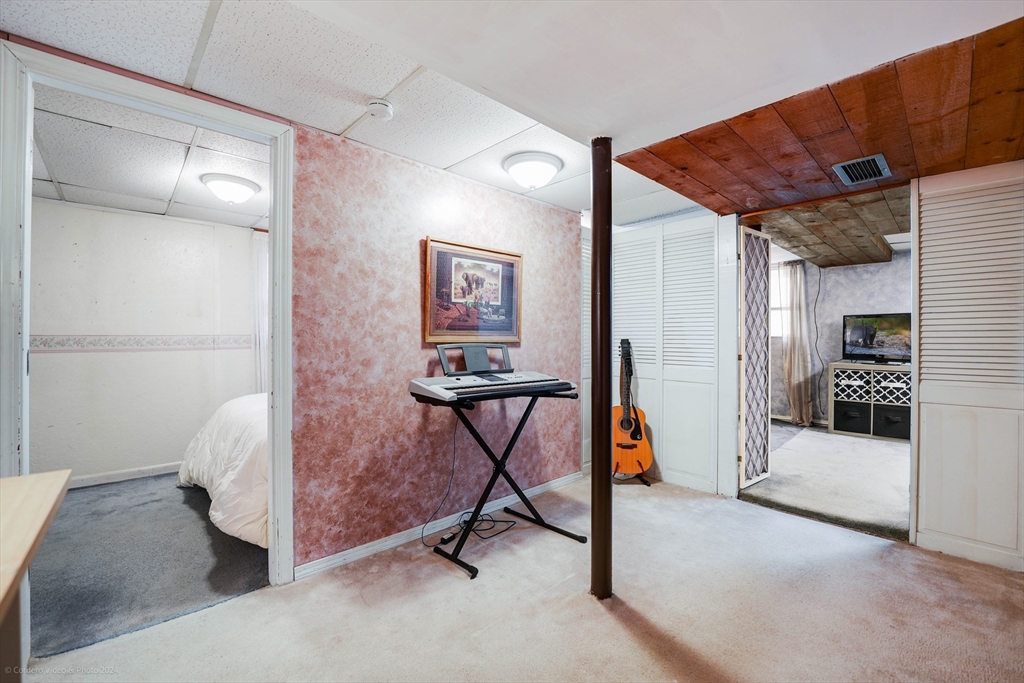 33 Nicholas Road Raynham, MA 02767 - Photo 27 of 35 Gallery Image 27