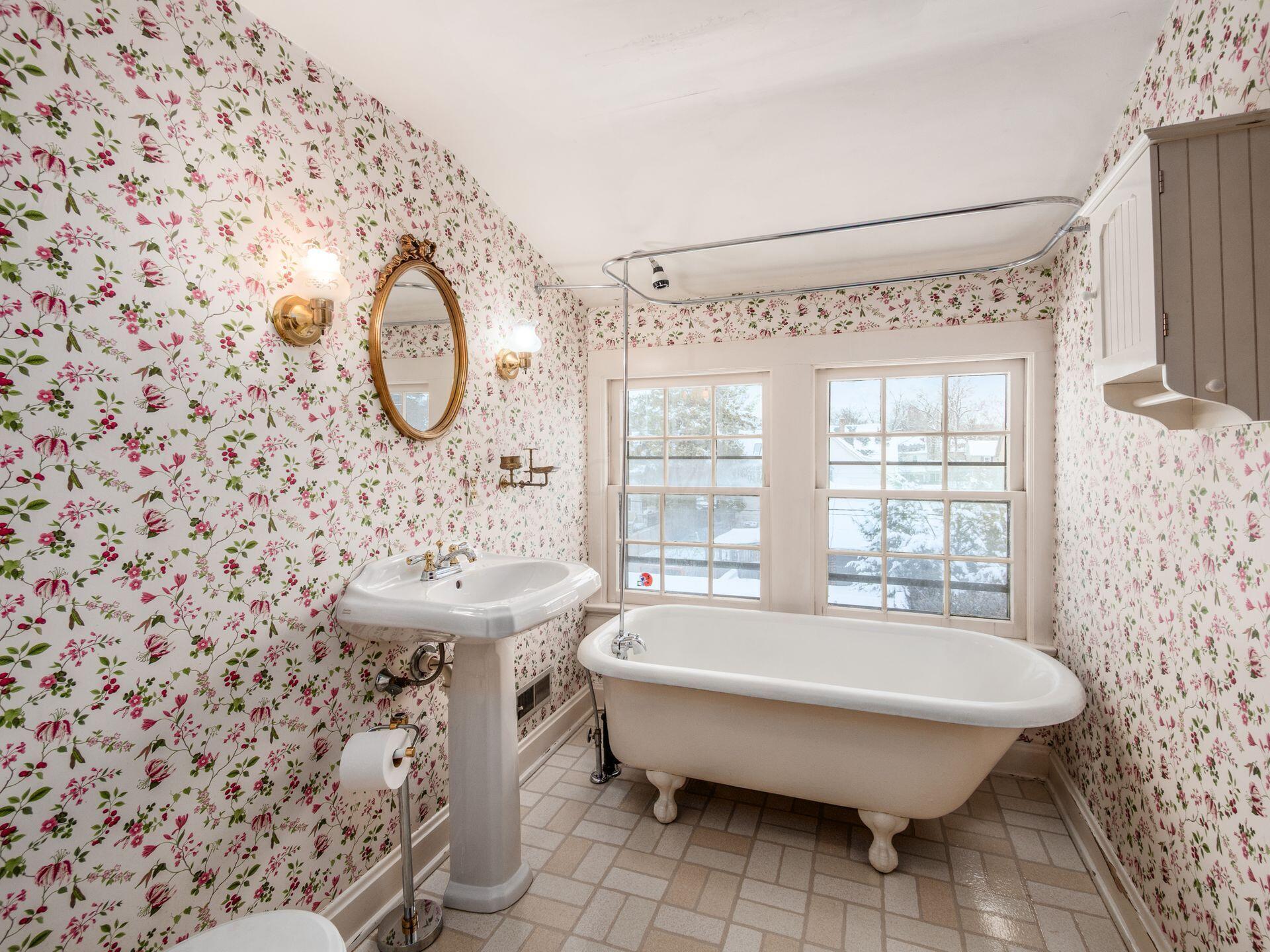 2350 Bryden Road Bexley, OH 43209 - Photo 43 of 72 Third Floor