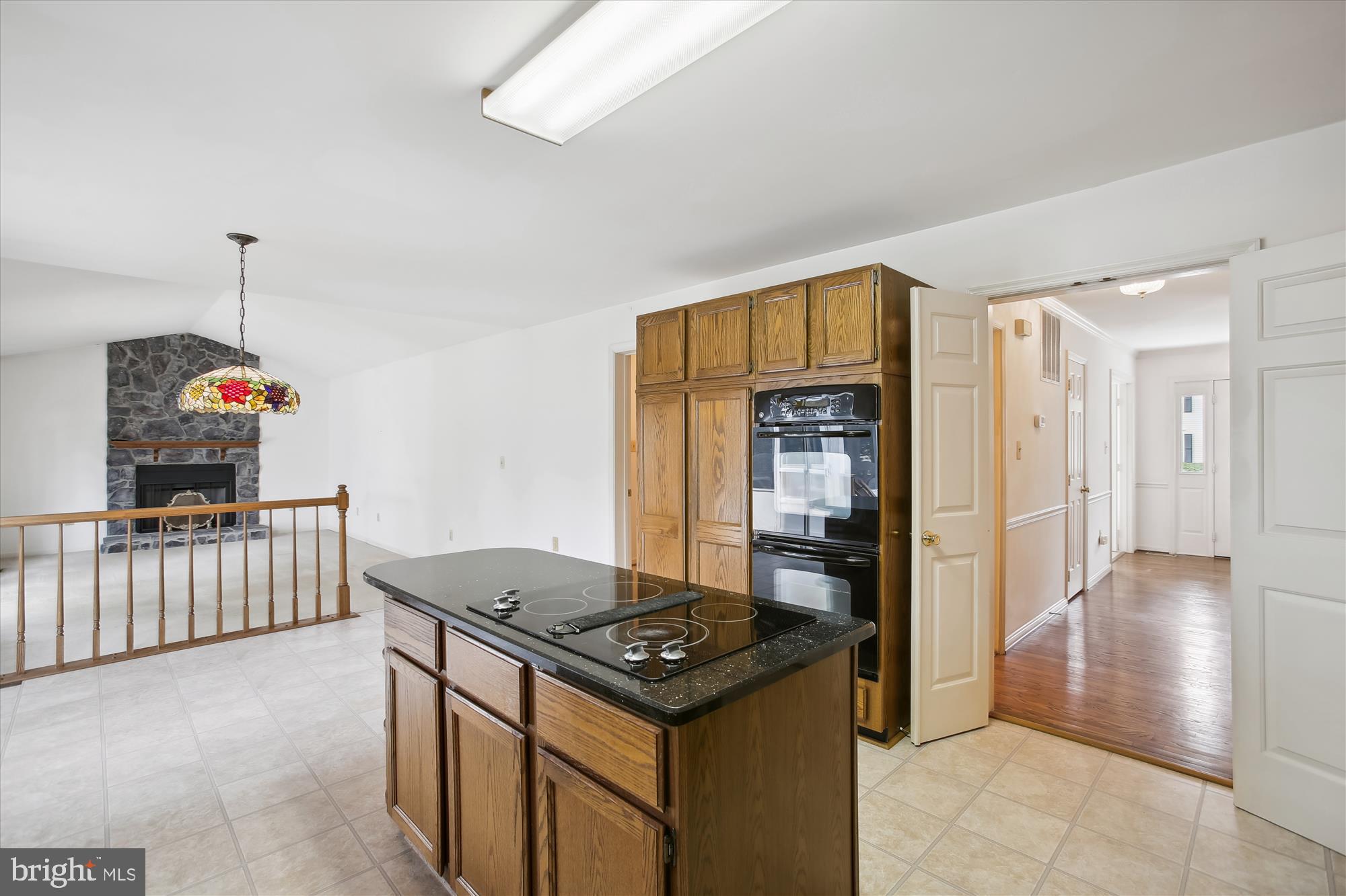 1529 Kingstream Circle Herndon, VA 20170 - Photo 16 of 74 Kitchen