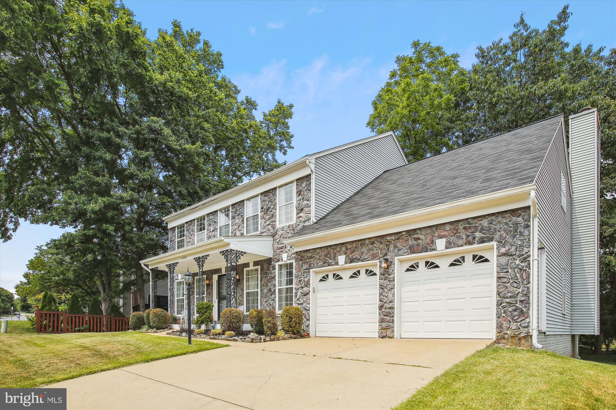 1529 Kingstream Circle Herndon, VA 20170 - Photo 59 of 74 Front Elevation