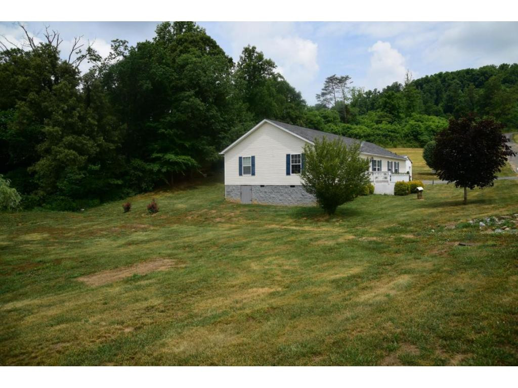 254 Rolling Hills Road Church Hill, TN 37642 - Photo 17 of 24 Photo 17