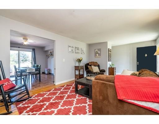334 Kibbe Road East Longmeadow, MA 01028 - Photo 6 of 23 Gallery Image 6