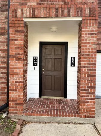 $2,800 | 2206 Laurel Oak Drive, Missouri City, TX 77489