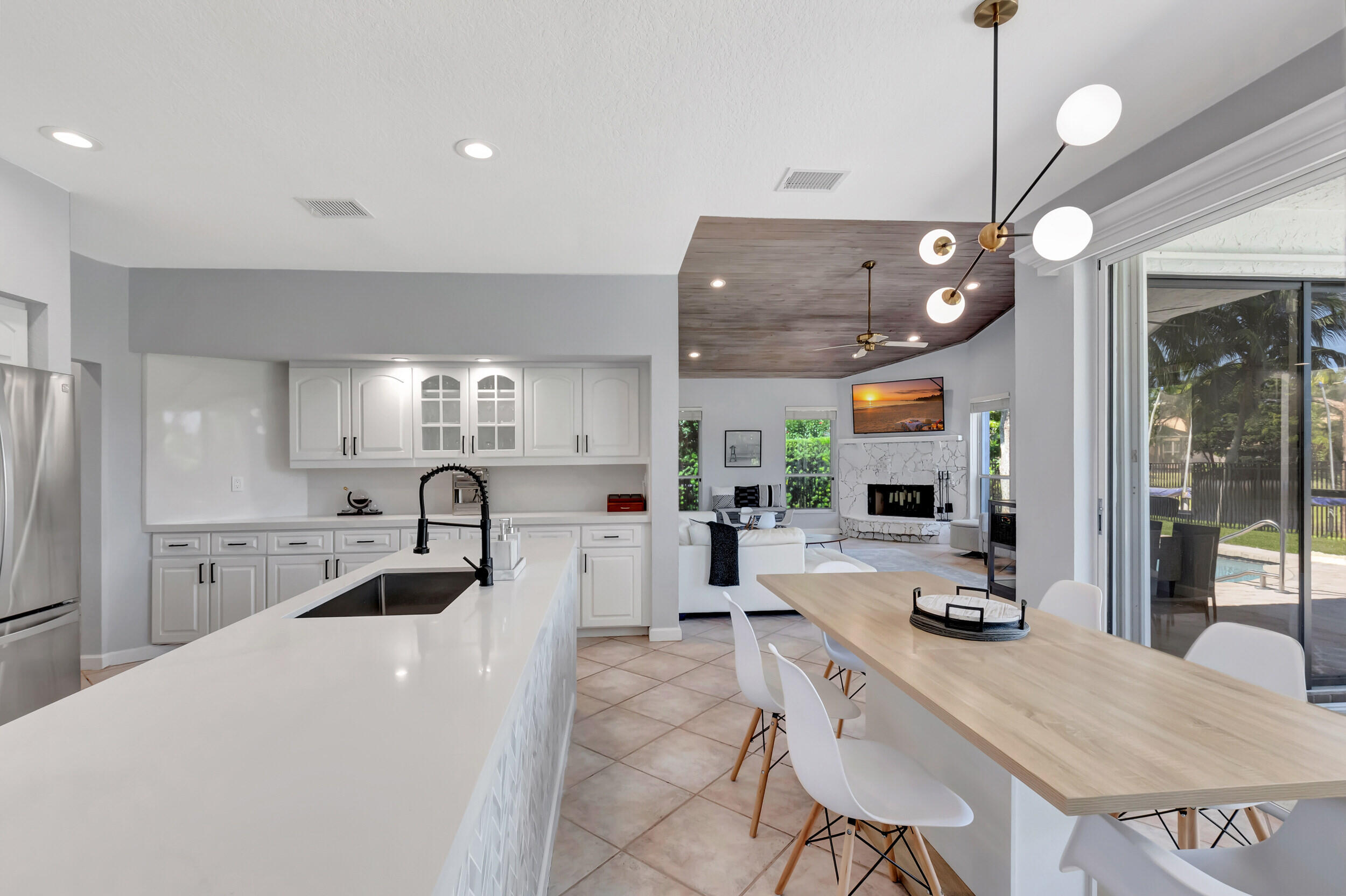 2677 Northwest 46th Street Boca Raton, FL 33434 - Photo 14 of 52 KITCHEN AND BREAKFAST AREA