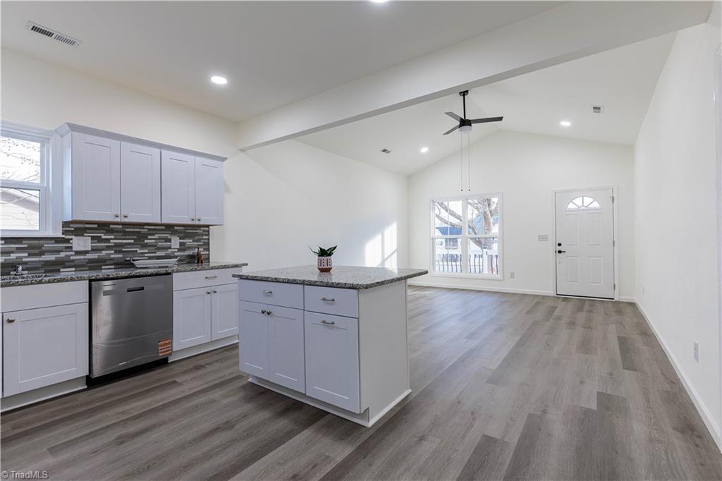 4761 Kester Mill Road Winston-Salem, NC 27103 - Photo 11 of 31