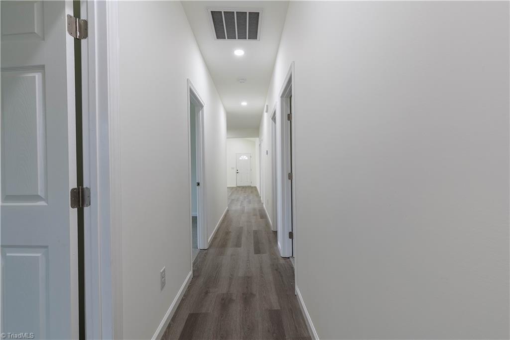 4761 Kester Mill Road Winston-Salem, NC 27103 - Photo 16 of 31