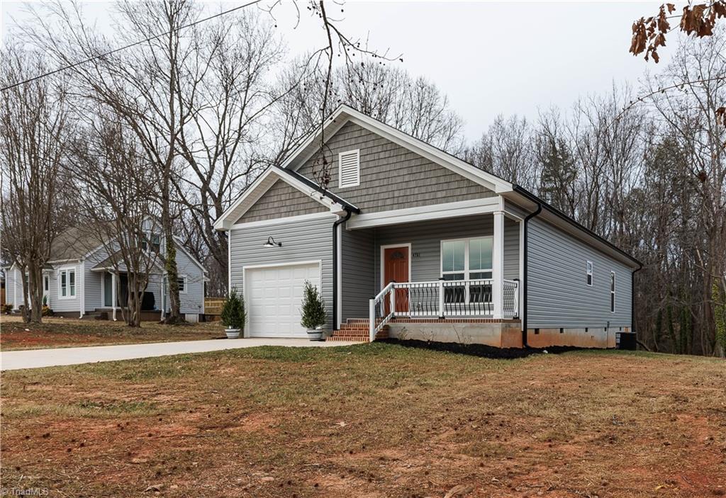 4761 Kester Mill Road Winston-Salem, NC 27103 - Photo 2 of 31