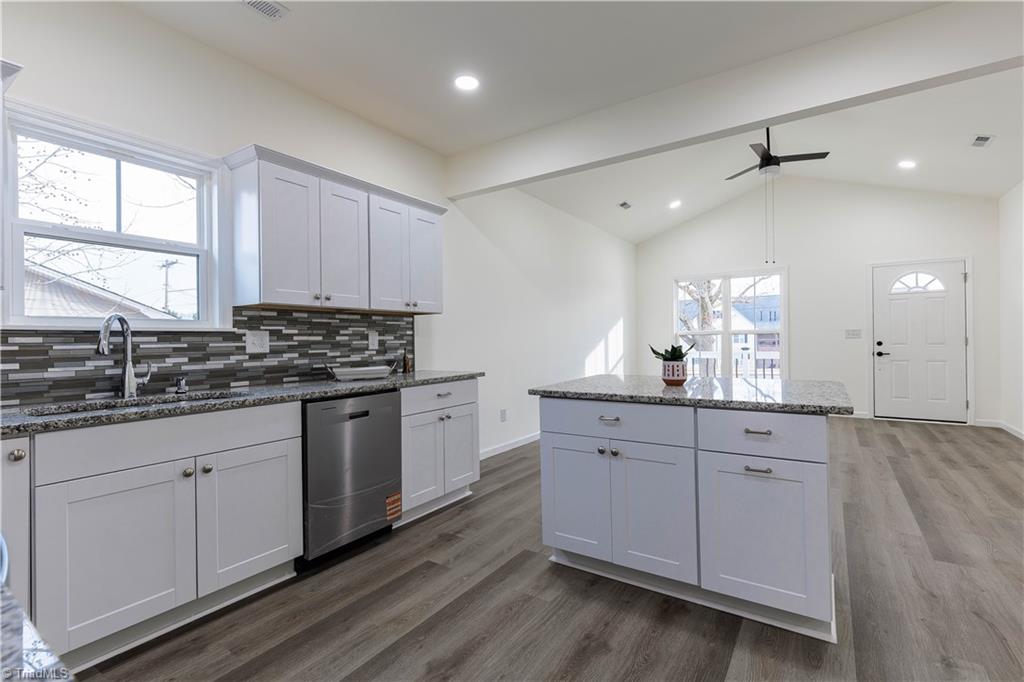 4761 Kester Mill Road Winston-Salem, NC 27103 - Photo 8 of 31