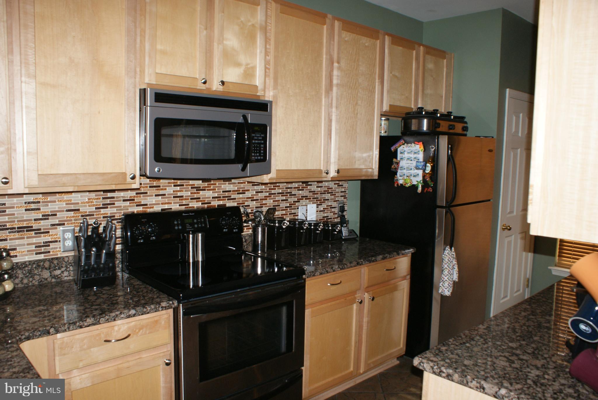 678 Hunting Fields Road Baltimore, MD 21220 - Photo 11 of 24 Kitchen