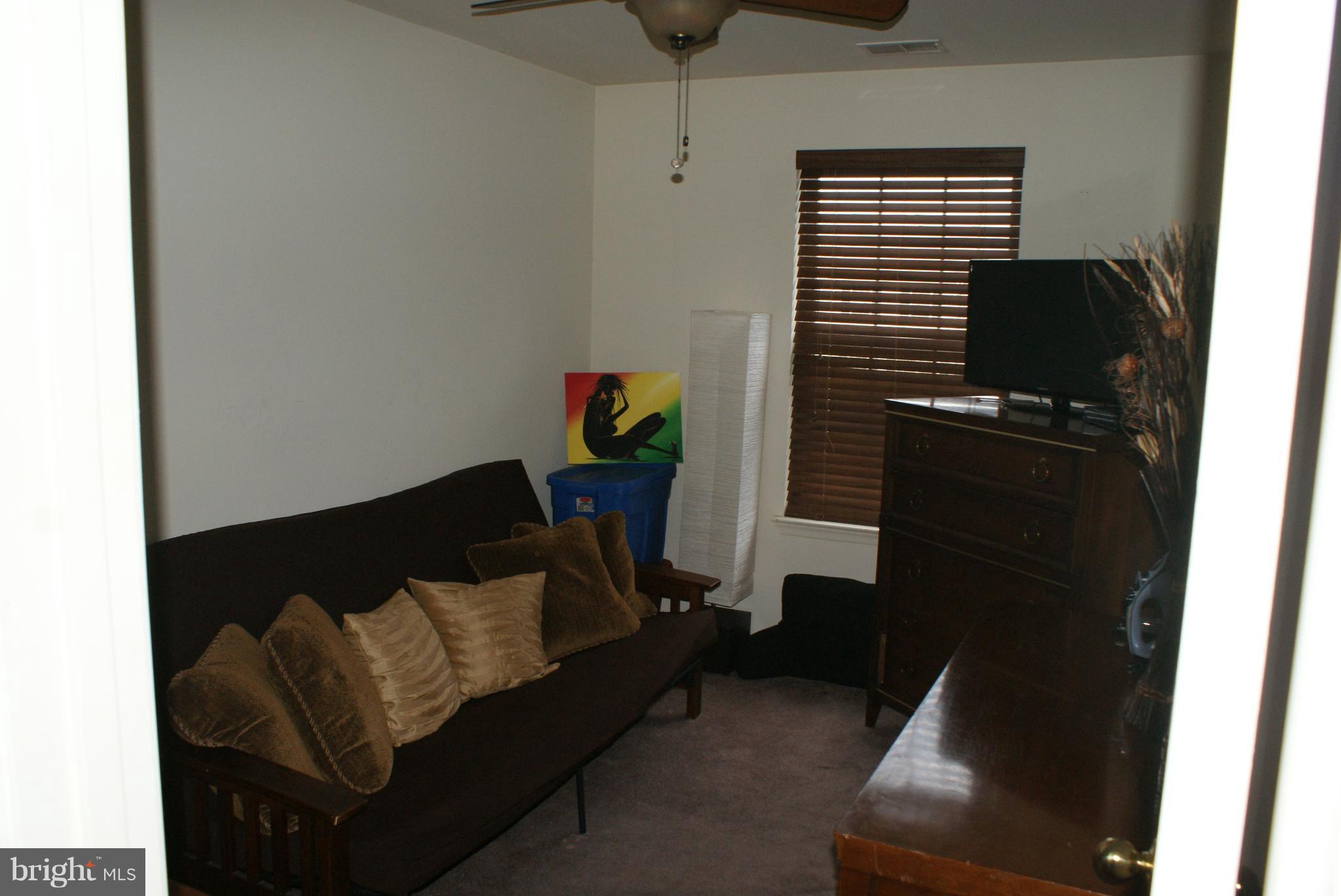 678 Hunting Fields Road Baltimore, MD 21220 - Photo 20 of 24 Bedroom