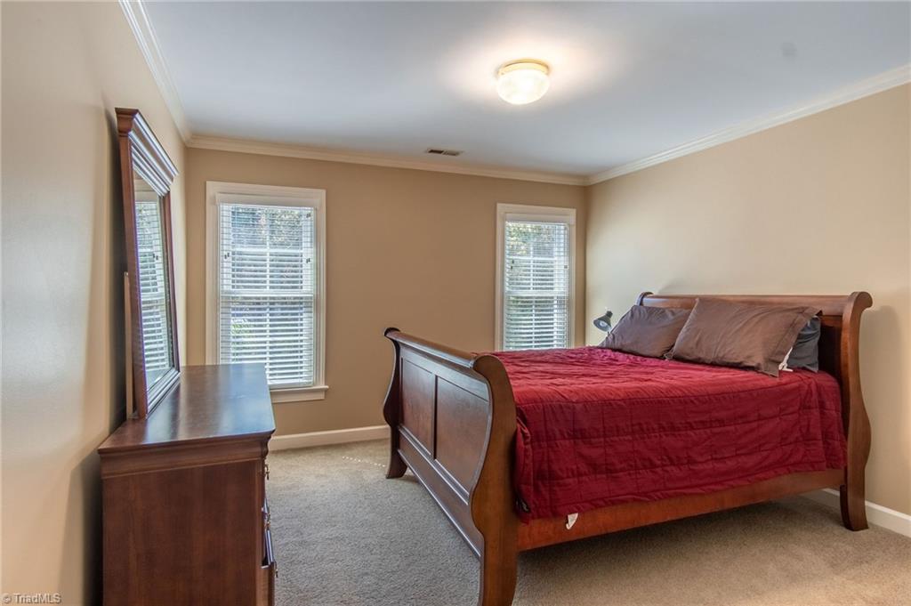 5270 Mountain View Road Winston-Salem, NC 27104 - Photo 15 of 33 Gallery Image 15